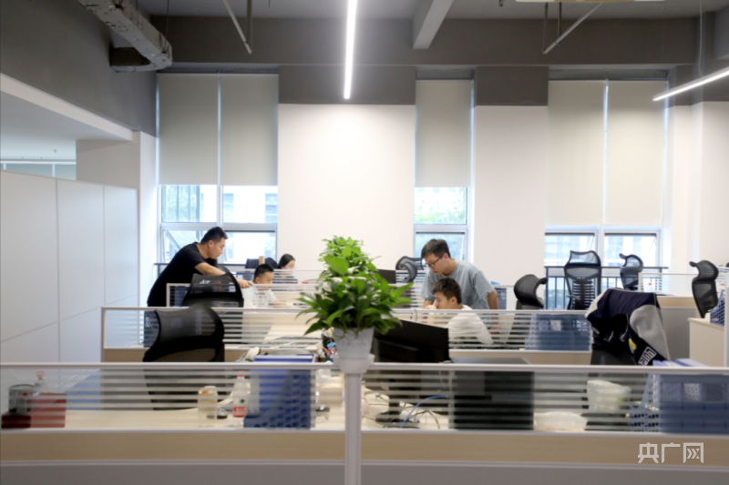 1000 (1).png 1000 (1).png