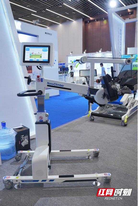 11fcbc22faf348918a522a13355665ef.png 11fcbc22faf348918a522a13355665ef.png